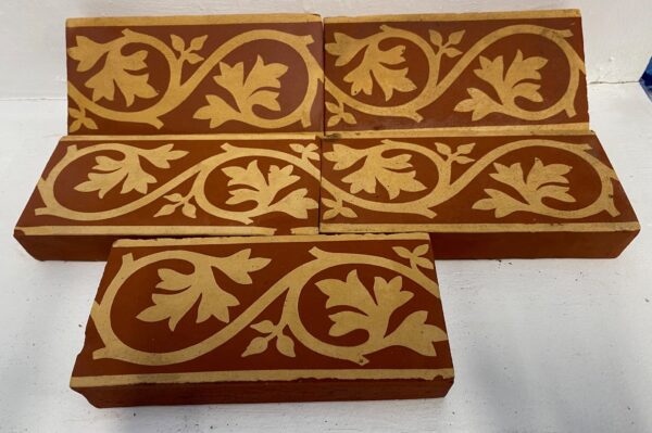 Minton Border tile apprx 6"by 2" in red with buff leaf design - Image 3